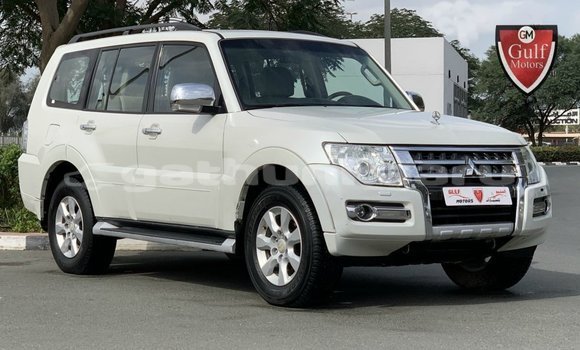 Buy Import Mitsubishi Pajero White Car in Import - Dubai in Baa Buy Import Mitsubishi Pajero White Car in Import - Dubai in Baa