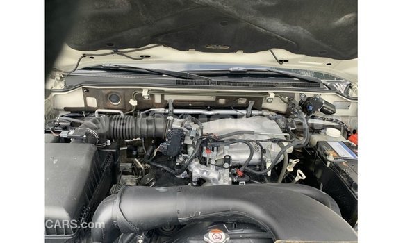 Buy Import Mitsubishi Pajero White Car in Import - Dubai in Baa Buy Import Mitsubishi Pajero White Car in Import - Dubai in Baa