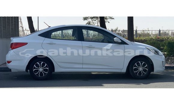 Buy Import Hyundai Accent White Car in Import - Dubai in Baa Buy Import Hyundai Accent White Car in Import - Dubai in Baa