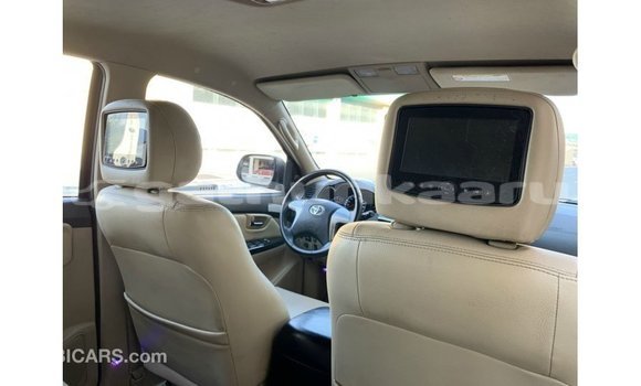 Buy Import Toyota Fortuner Black Car in Import - Dubai in Baa Buy Import Toyota Fortuner Black Car in Import - Dubai in Baa