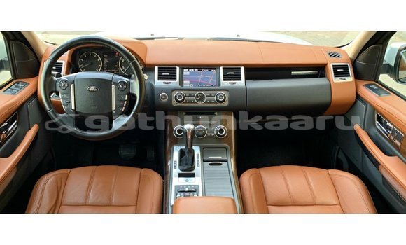 Buy Import Land Rover Range Rover White Car in Import - Dubai in Baa Buy Import Land Rover Range Rover White Car in Import - Dubai in Baa