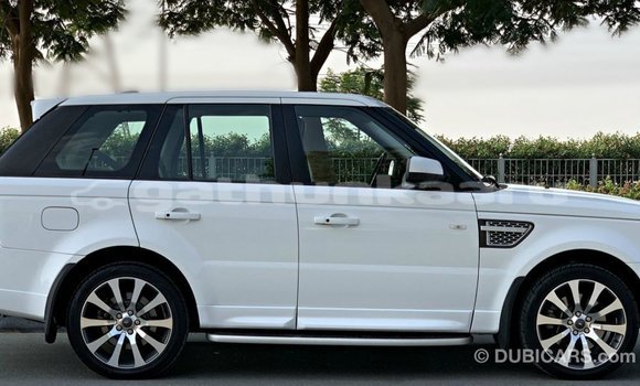 Buy Import Land Rover Range Rover White Car in Import - Dubai in Baa Buy Import Land Rover Range Rover White Car in Import - Dubai in Baa