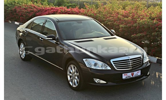 Buy Import Mercedes-Benz 200 Blue Car in Import - Dubai in Baa Buy Import Mercedes-Benz 200 Blue Car in Import - Dubai in Baa