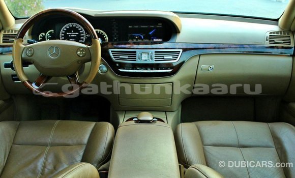 Buy Import Mercedes-Benz 200 Blue Car in Import - Dubai in Baa Buy Import Mercedes-Benz 200 Blue Car in Import - Dubai in Baa