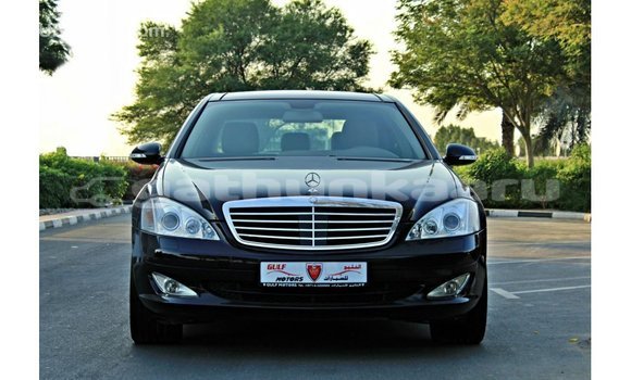 Buy Import Mercedes-Benz 200 Blue Car in Import - Dubai in Baa Buy Import Mercedes-Benz 200 Blue Car in Import - Dubai in Baa