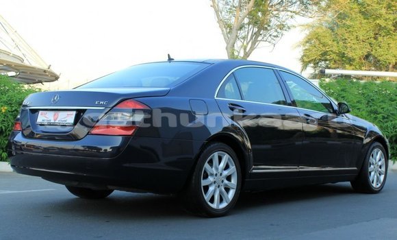 Buy Import Mercedes-Benz 200 Blue Car in Import - Dubai in Baa Buy Import Mercedes-Benz 200 Blue Car in Import - Dubai in Baa