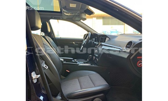 Buy Import Mercedes-Benz 200 Blue Car in Import - Dubai in Baa Buy Import Mercedes-Benz 200 Blue Car in Import - Dubai in Baa