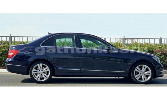 Buy Import Mercedes-Benz 200 Blue Car in Import - Dubai in Baa Buy Import Mercedes-Benz 200 Blue Car in Import - Dubai in Baa
