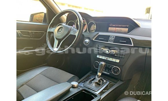 Buy Import Mercedes-Benz 200 Blue Car in Import - Dubai in Baa Buy Import Mercedes-Benz 200 Blue Car in Import - Dubai in Baa