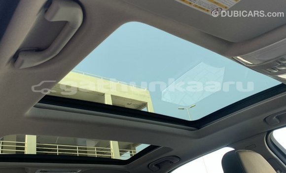 Buy Import Mercedes-Benz 200 Blue Car in Import - Dubai in Baa Buy Import Mercedes-Benz 200 Blue Car in Import - Dubai in Baa