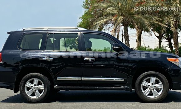 Buy Import Toyota Land Cruiser Black Car in Import - Dubai in Baa Buy Import Toyota Land Cruiser Black Car in Import - Dubai in Baa