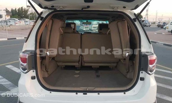 Buy Import Toyota Fortuner White Car in Import - Dubai in Baa Buy Import Toyota Fortuner White Car in Import - Dubai in Baa