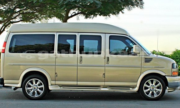 Buy Import GMC Acadia Other Car in Import - Dubai in Baa Buy Import GMC Acadia Other Car in Import - Dubai in Baa