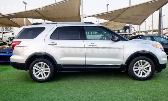 Buy Import Ford Explorer Other Car in Import - Dubai in Baa Buy Import Ford Explorer Other Car in Import - Dubai in Baa