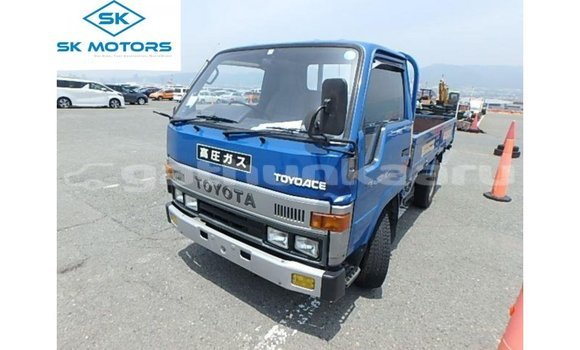 Buy Import Toyota 4Runner Blue Car in Import - Dubai in Baa Buy Import Toyota 4Runner Blue Car in Import - Dubai in Baa
