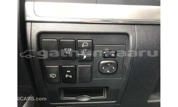 Buy Import Toyota Land Cruiser White Car in Import - Dubai in Baa Buy Import Toyota Land Cruiser White Car in Import - Dubai in Baa