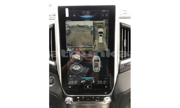 Buy Import Toyota Land Cruiser White Car in Import - Dubai in Baa Buy Import Toyota Land Cruiser White Car in Import - Dubai in Baa