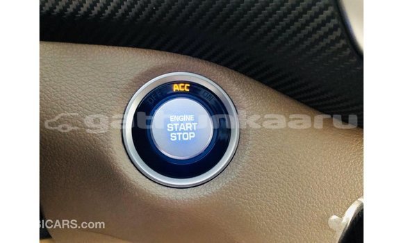 Buy Import Hyundai Tucson White Car in Import - Dubai in Baa Buy Import Hyundai Tucson White Car in Import - Dubai in Baa