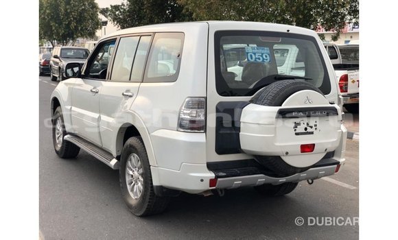 Buy Import Mitsubishi Pajero White Car in Import - Dubai in Baa Buy Import Mitsubishi Pajero White Car in Import - Dubai in Baa