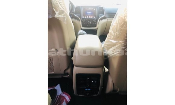 Buy Import Jeep Grand Cherokee Black Car in Import - Dubai in Baa Buy Import Jeep Grand Cherokee Black Car in Import - Dubai in Baa