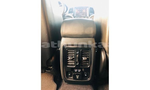 Buy Import Jeep Grand Cherokee Black Car in Import - Dubai in Baa Buy Import Jeep Grand Cherokee Black Car in Import - Dubai in Baa