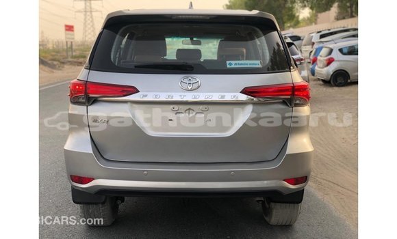 Buy Import Toyota Fortuner Other Car in Import - Dubai in Baa Buy Import Toyota Fortuner Other Car in Import - Dubai in Baa
