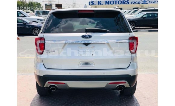 Buy Import Ford Explorer Other Car in Import - Dubai in Baa Buy Import Ford Explorer Other Car in Import - Dubai in Baa
