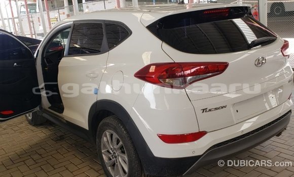 Buy Import Hyundai Tucson White Car in Import - Dubai in Baa Buy Import Hyundai Tucson White Car in Import - Dubai in Baa