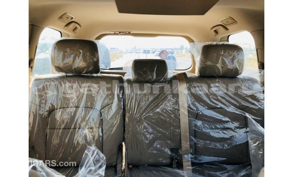 Buy Import Toyota Land Cruiser White Car in Import - Dubai in Baa Buy Import Toyota Land Cruiser White Car in Import - Dubai in Baa