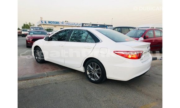 Buy Import Toyota Camry White Car in Import - Dubai in Baa Buy Import Toyota Camry White Car in Import - Dubai in Baa
