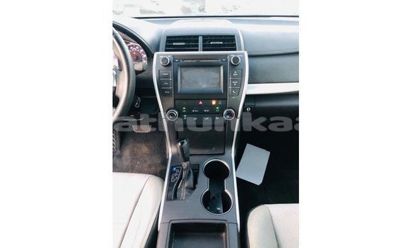 Buy Import Toyota Camry White Car in Import - Dubai in Baa Buy Import Toyota Camry White Car in Import - Dubai in Baa
