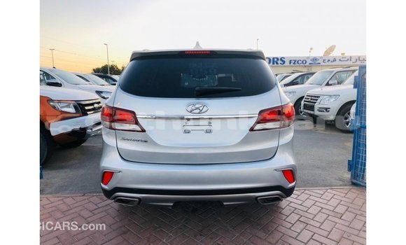 Buy Import Hyundai Santa Fe Other Car in Import - Dubai in Baa Buy Import Hyundai Santa Fe Other Car in Import - Dubai in Baa
