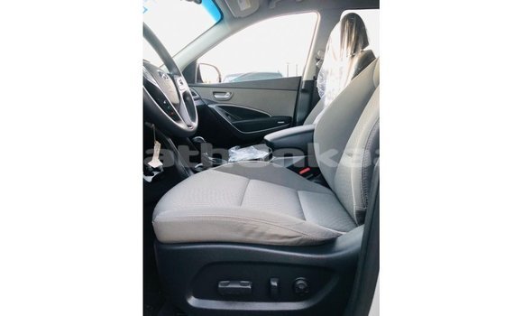 Buy Import Hyundai Santa Fe Other Car in Import - Dubai in Baa Buy Import Hyundai Santa Fe Other Car in Import - Dubai in Baa
