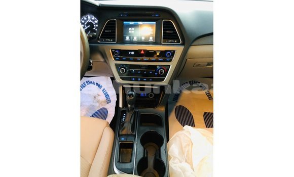 Buy Import Hyundai Sonata Red Car in Import - Dubai in Baa Buy Import Hyundai Sonata Red Car in Import - Dubai in Baa