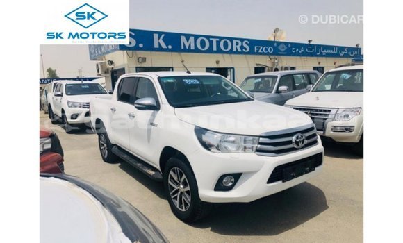 Buy Import Toyota Hilux White Car in Import - Dubai in Baa Buy Import Toyota Hilux White Car in Import - Dubai in Baa