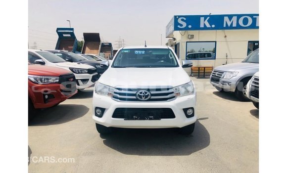 Buy Import Toyota Hilux White Car in Import - Dubai in Baa Buy Import Toyota Hilux White Car in Import - Dubai in Baa