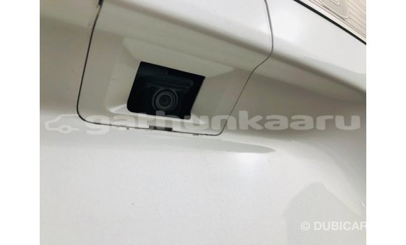 Buy Import Toyota Prado White Car in Import - Dubai in Baa Buy Import Toyota Prado White Car in Import - Dubai in Baa