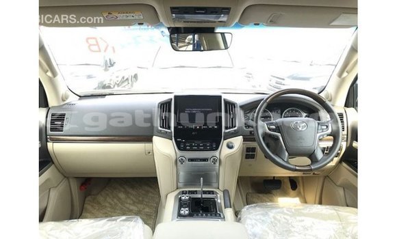 Buy Import Toyota Land Cruiser Black Car in Import - Dubai in Baa Buy Import Toyota Land Cruiser Black Car in Import - Dubai in Baa