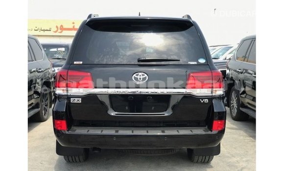 Buy Import Toyota Land Cruiser Black Car in Import - Dubai in Baa Buy Import Toyota Land Cruiser Black Car in Import - Dubai in Baa