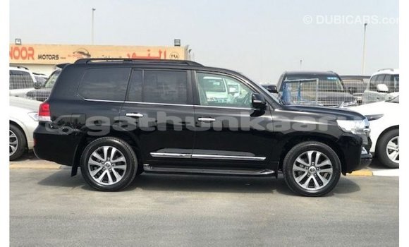 Buy Import Toyota Land Cruiser Black Car in Import - Dubai in Baa Buy Import Toyota Land Cruiser Black Car in Import - Dubai in Baa