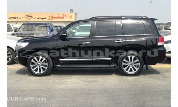 Buy Import Toyota Land Cruiser Black Car in Import - Dubai in Baa Buy Import Toyota Land Cruiser Black Car in Import - Dubai in Baa