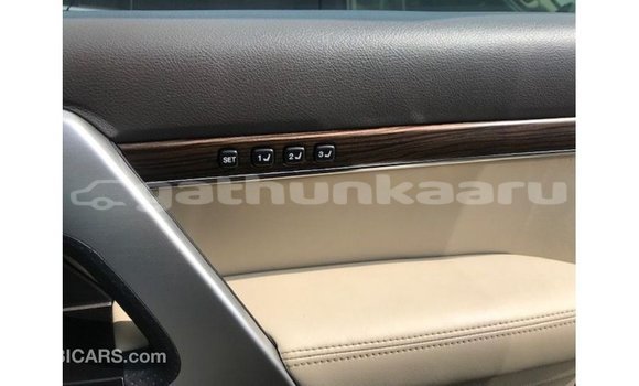 Buy Import Toyota Land Cruiser Black Car in Import - Dubai in Baa Buy Import Toyota Land Cruiser Black Car in Import - Dubai in Baa