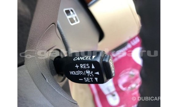 Buy Import Toyota Land Cruiser White Car in Import - Dubai in Baa Buy Import Toyota Land Cruiser White Car in Import - Dubai in Baa