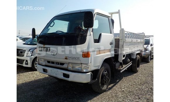 Buy Import Toyota Dyna White Car in Import - Dubai in Baa Buy Import Toyota Dyna White Car in Import - Dubai in Baa