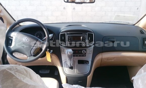 Buy Import Hyundai Chorus Brown Truck in Import - Dubai in Baa Buy Import Hyundai Chorus Brown Truck in Import - Dubai in Baa