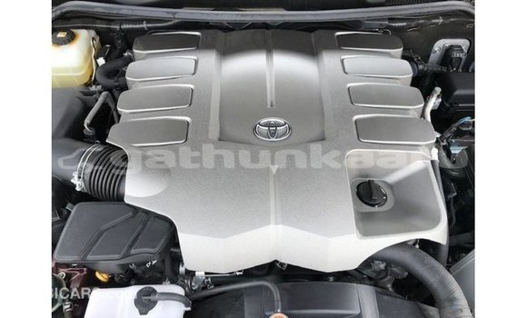 Buy Import Toyota Land Cruiser Red Car in Import - Dubai in Baa Buy Import Toyota Land Cruiser Red Car in Import - Dubai in Baa