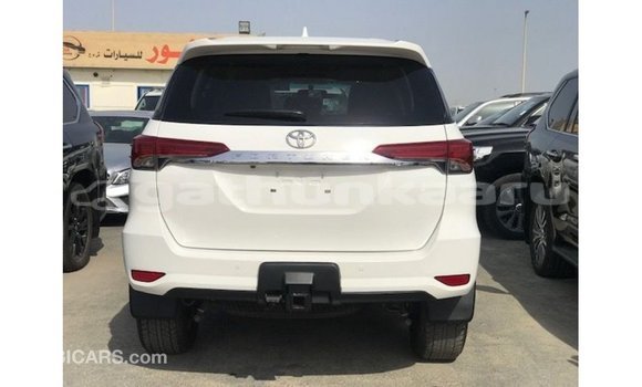 Buy Import Toyota Fortuner White Car in Import - Dubai in Baa Buy Import Toyota Fortuner White Car in Import - Dubai in Baa