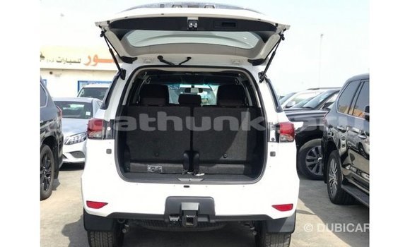 Buy Import Toyota Fortuner White Car in Import - Dubai in Baa Buy Import Toyota Fortuner White Car in Import - Dubai in Baa