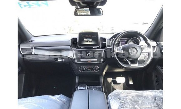 Buy Import Mercedes-Benz 190 White Car in Import - Dubai in Baa Buy Import Mercedes-Benz 190 White Car in Import - Dubai in Baa