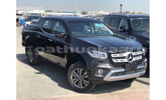 Buy Import Mercedes-Benz 250 Black Car in Import - Dubai in Baa Buy Import Mercedes-Benz 250 Black Car in Import - Dubai in Baa
